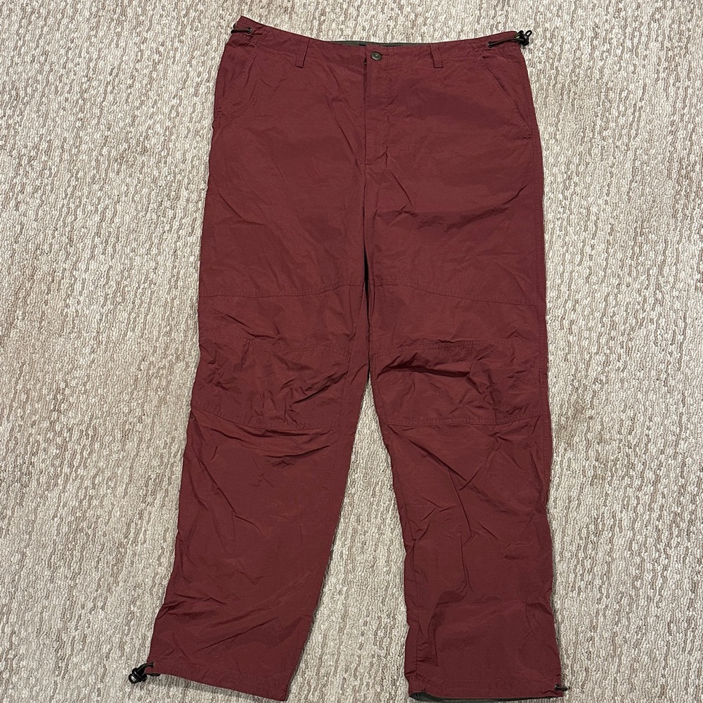 Burgundy hiking pants - great for outdoor adventures (269)